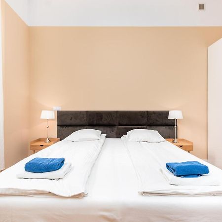 ורשה Apartment Premium Nowy Swiat By Your Freedom מראה חיצוני תמונה
